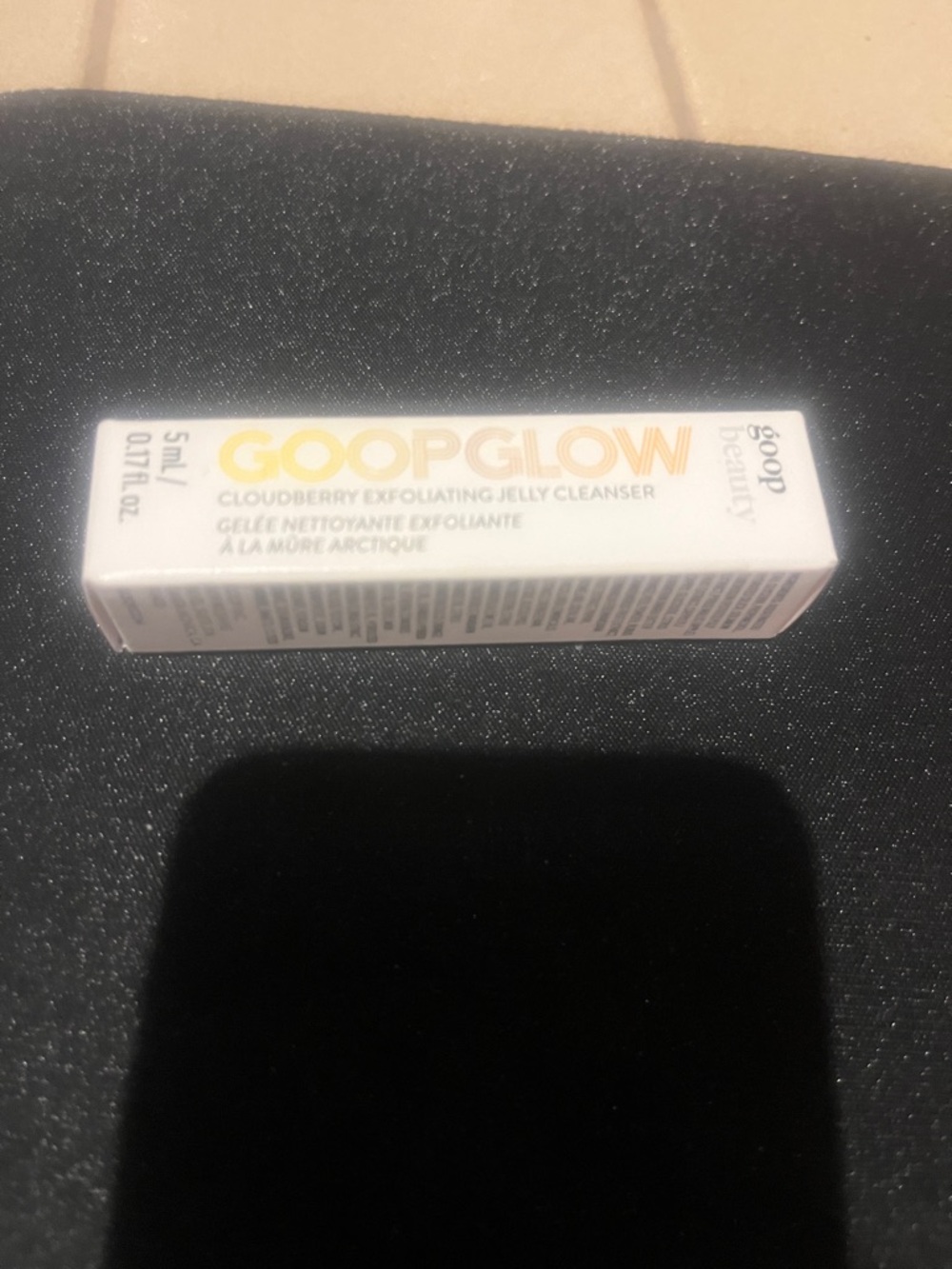 goopglow Cloudberry Exfoliating Jelly Cleanser - White/Gold